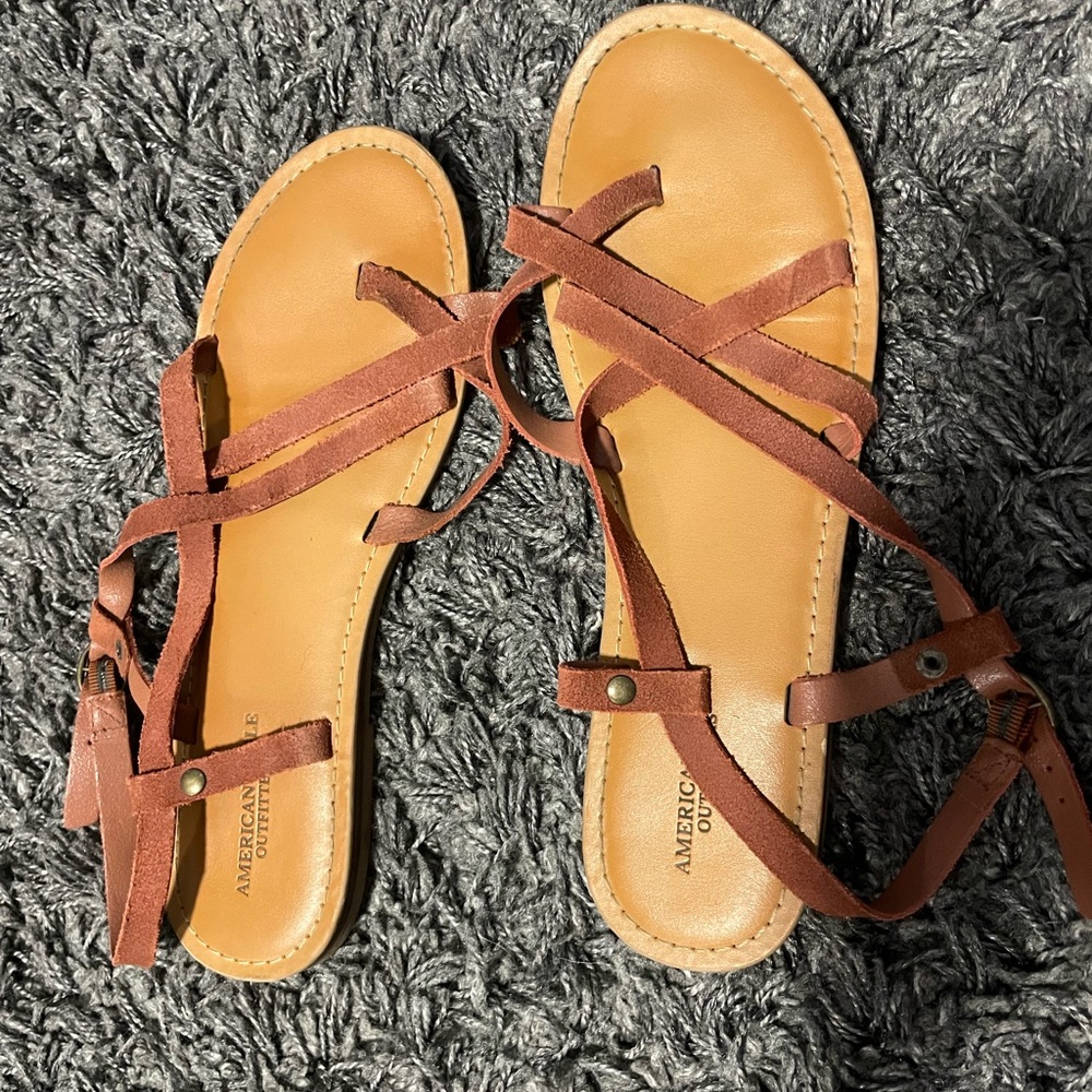 Sandles